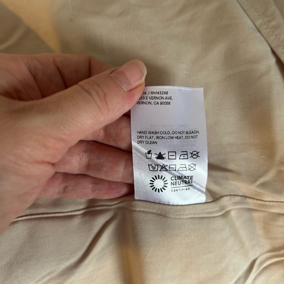 NWT Reformation Kayden Dress in Champagne - Picture 8 of 10